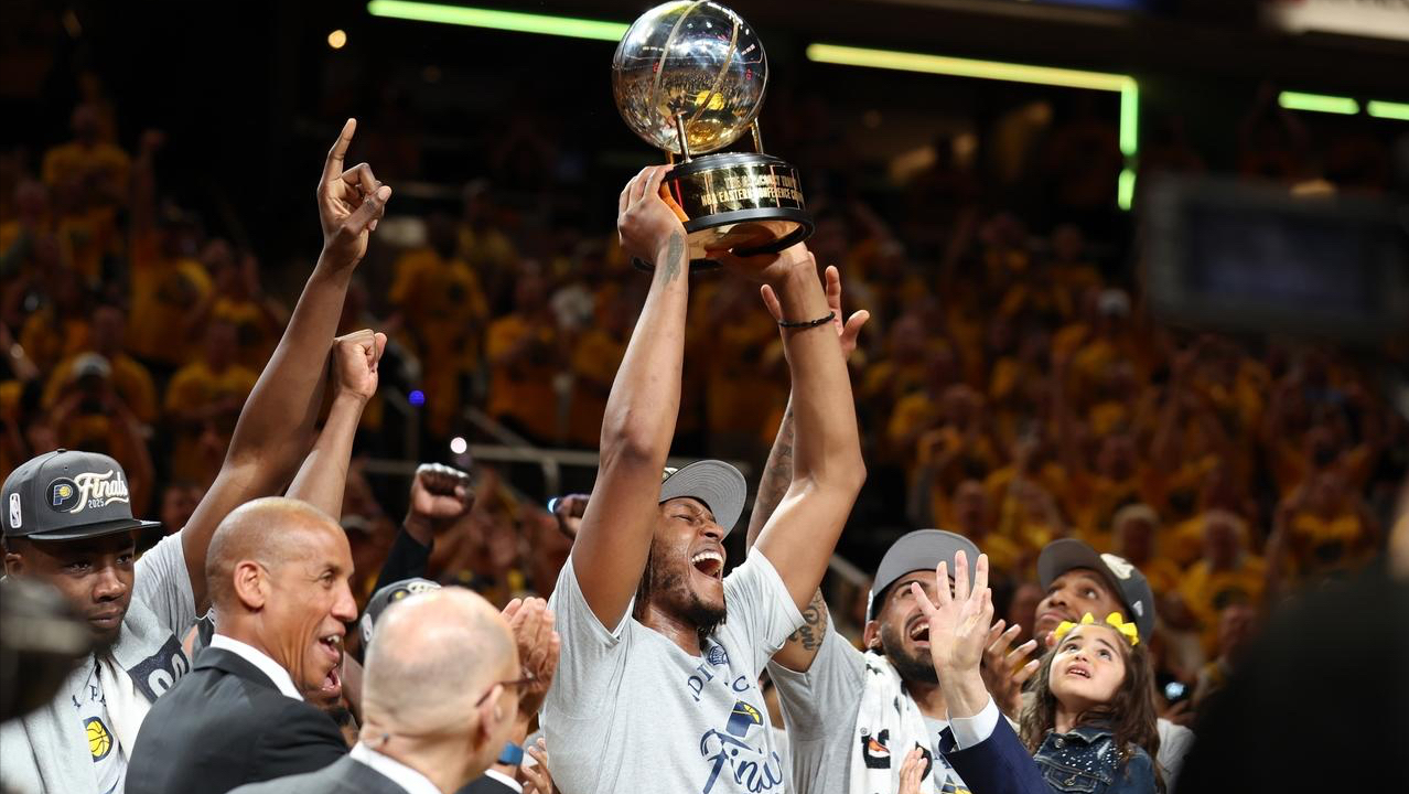 爱游戏娱乐-关于里程碑夜波特兰开拓者队长鼓劲,NBA季后赛今夜刷纪录,信心回归,球队文化再被提及的信息