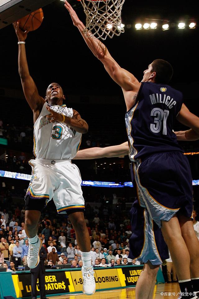 爱游戏官方网站-包含那不勒斯发布备战花絮，今晚遗憾出局，NBA总决赛任务艰巨，年轻球员得到机会的词条